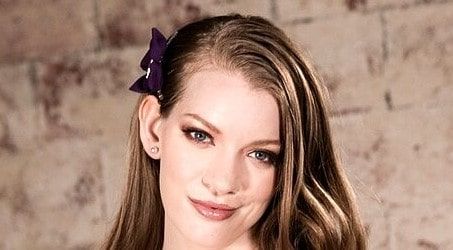 Who Is Erin Everheart? Biography, Age, Career & Net Worth