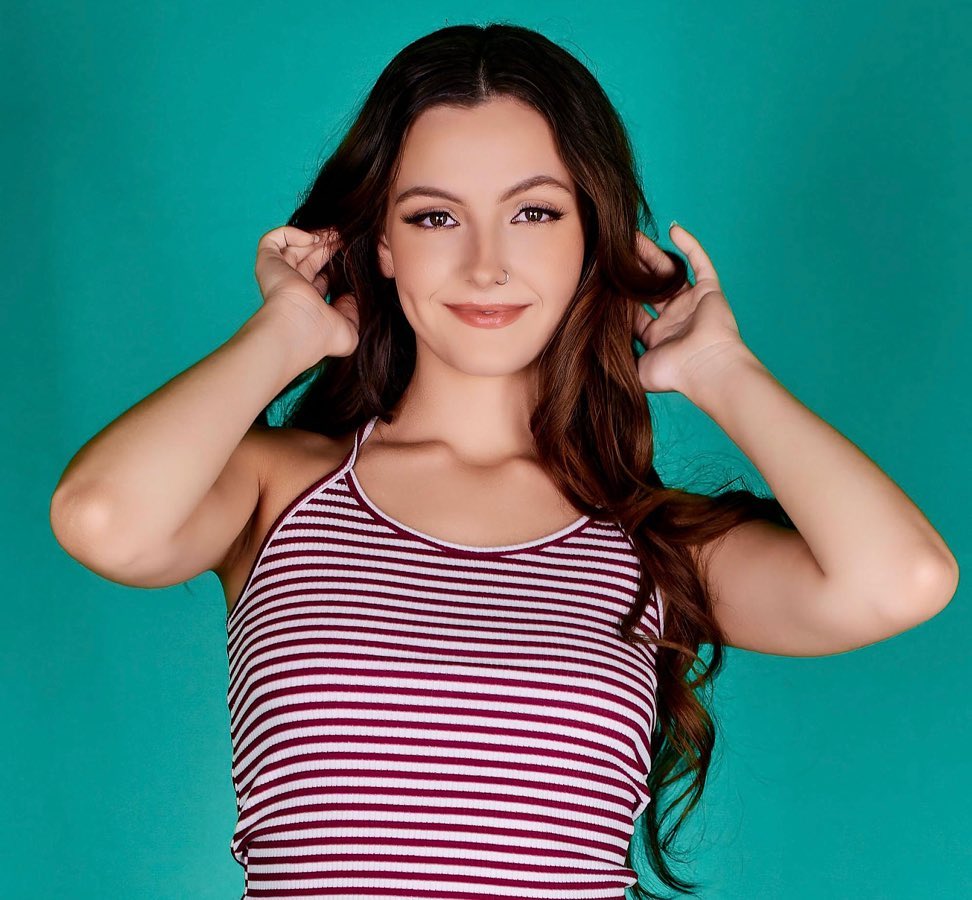 Serena Hill Biography: Age, Career, Height & Net Worth